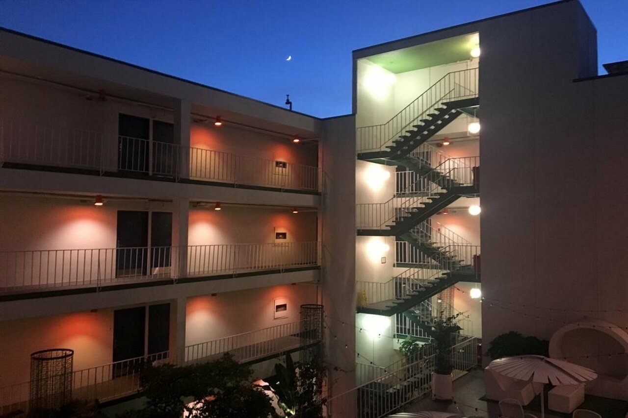 Фото отеля 3