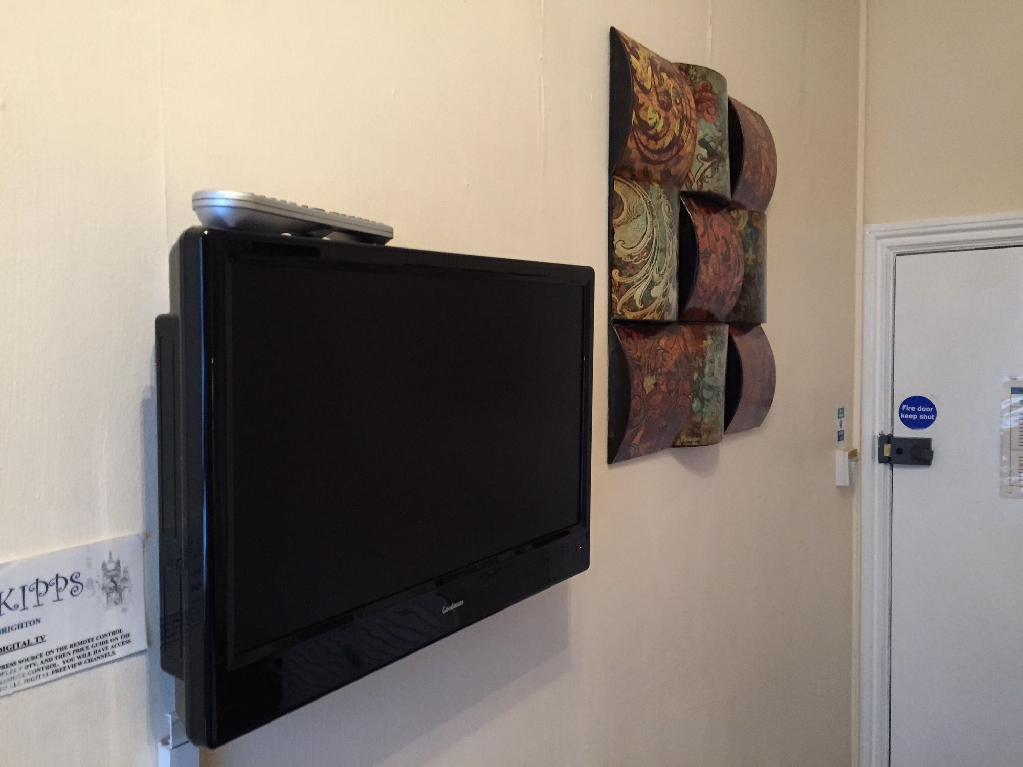 Фото Kipps Brighton Hostel