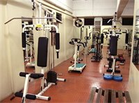 Фото Golf Tower Suites & Apartments