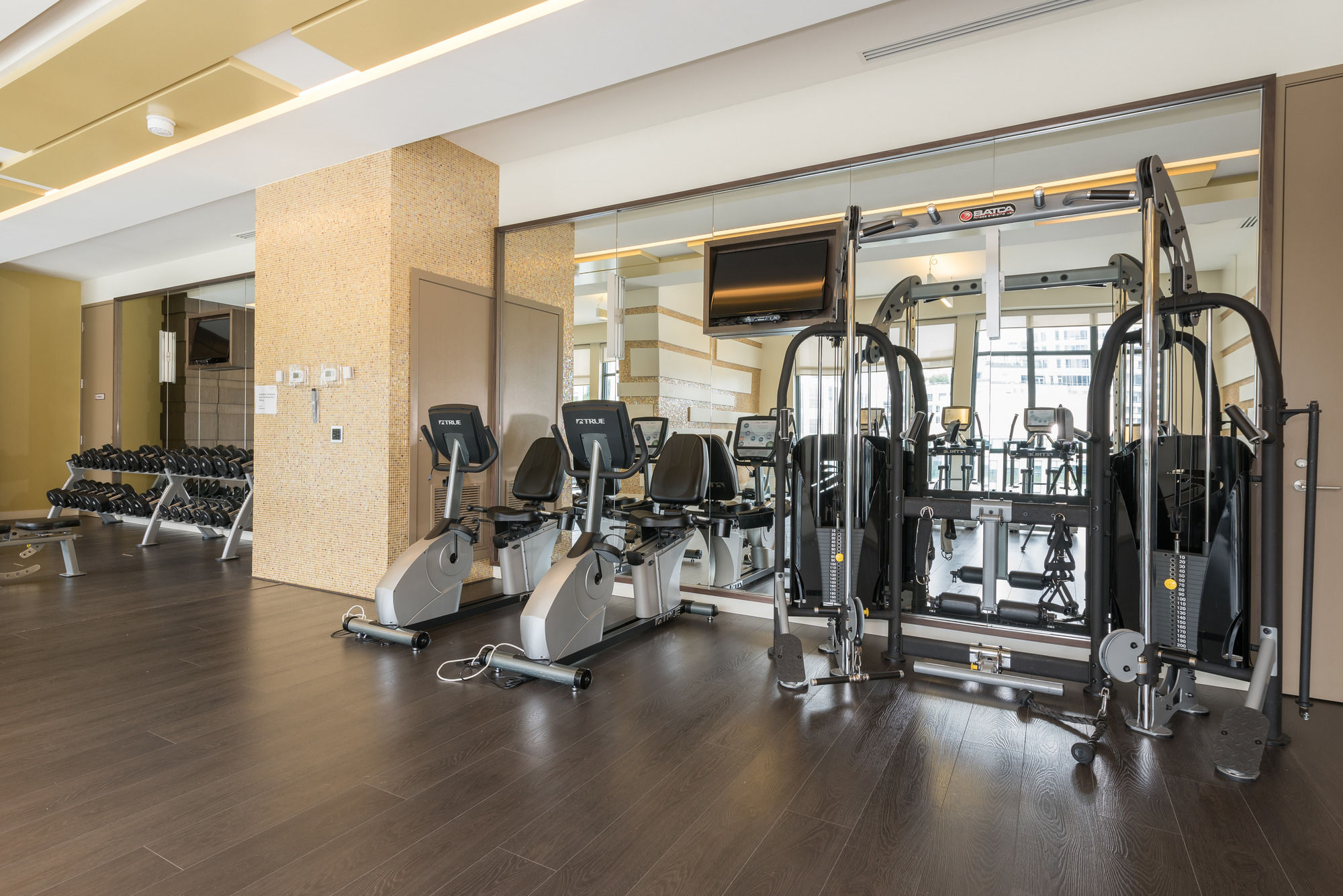 Фото Grand Royal Condos - Cn Tower