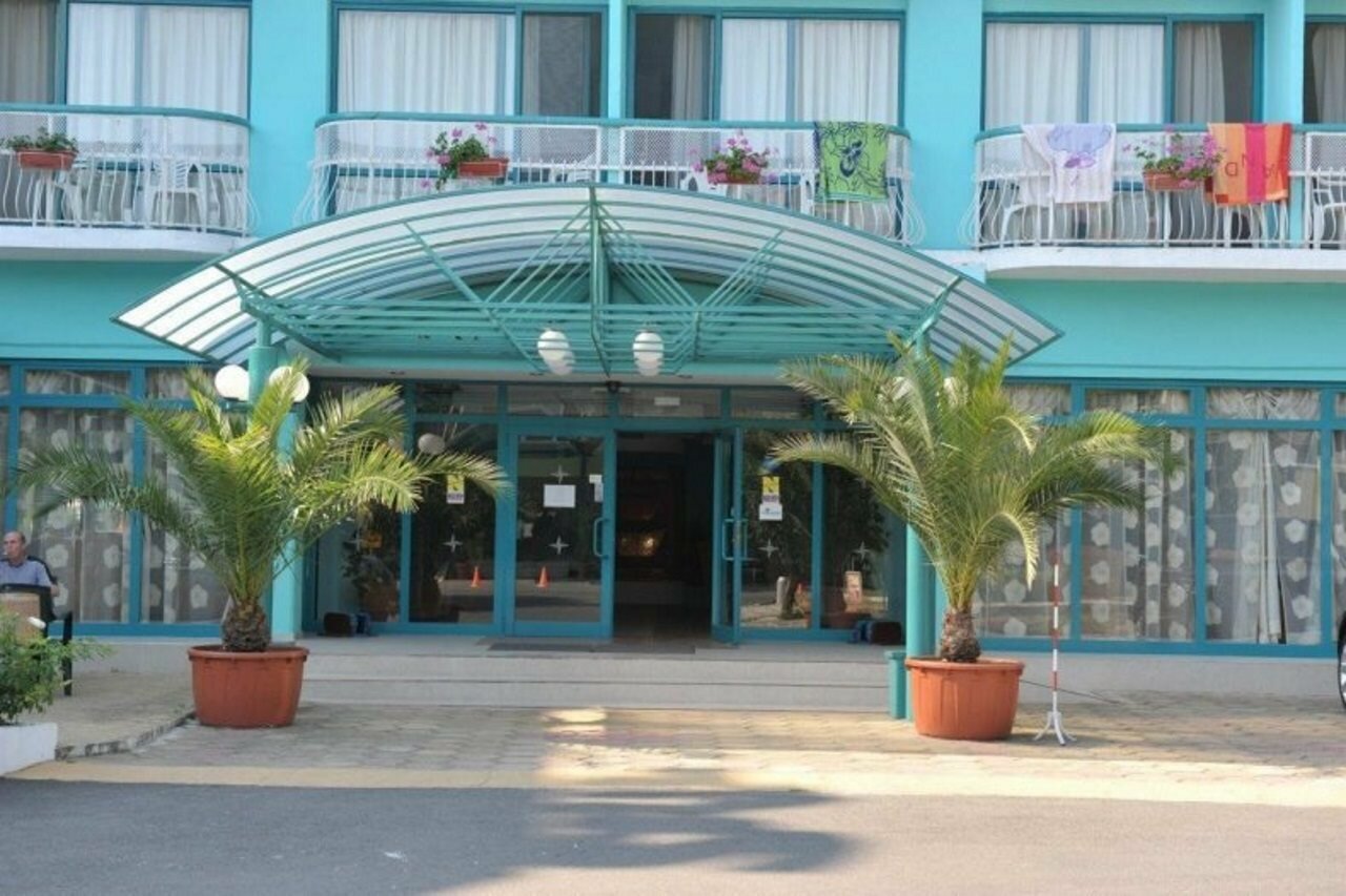 Фото Zefir Hotel