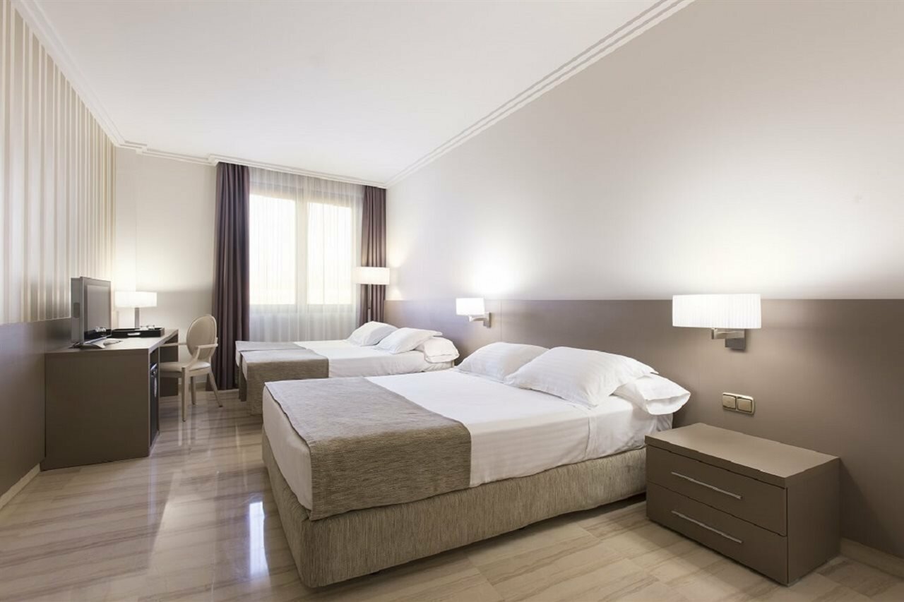 Фото Hotel Sb Ciutat Tarragona