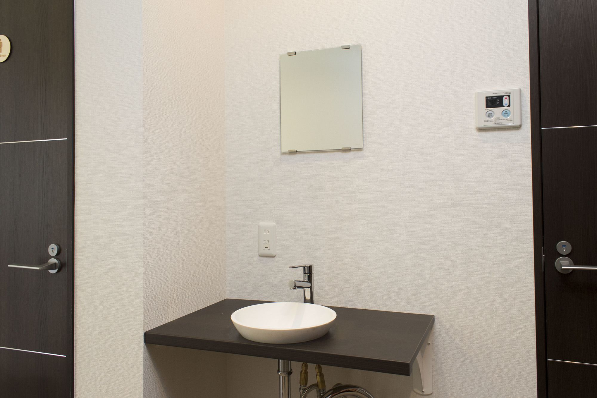 Фото Ryoma Ikebukuro i - Hostel