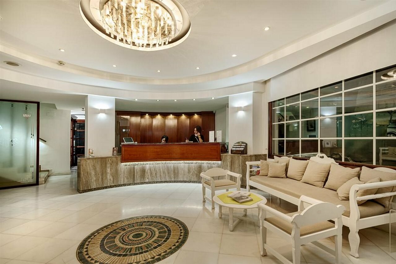 Фото Elina Hotel Apartments