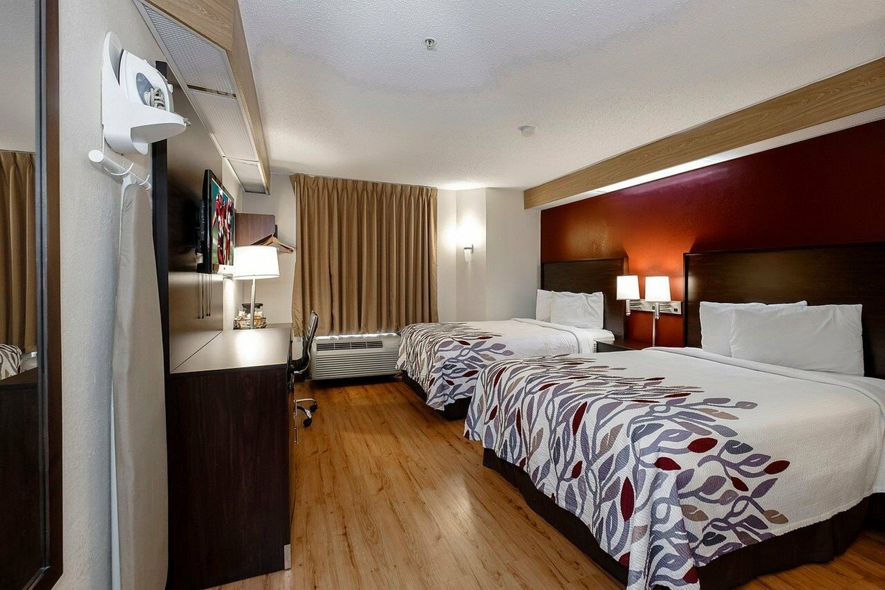 Фото Red Roof Inn Pensacola Fairgrounds