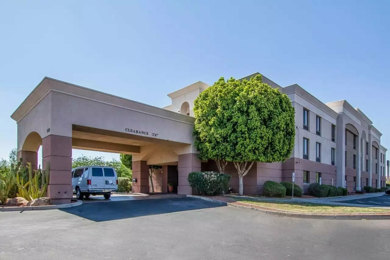 Фото Comfort Inn I-10 West at 51st Ave