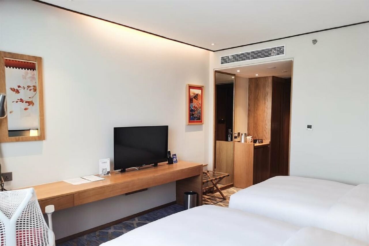 Фото Hilton Garden Inn Shangri-La