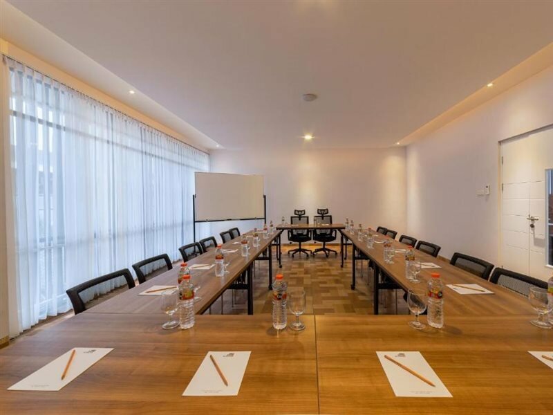 Фото Kontena Hotel