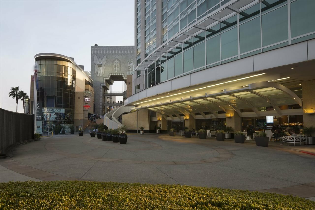 Фото Loews Hollywood Hotel