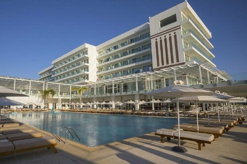 Гостиница Constantinos The Great Beach Hotel в Протарасе