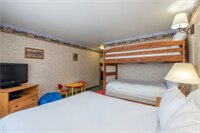 Фото Holiday Inn Express Hotel & Suites Raton, an Ihg Hotel