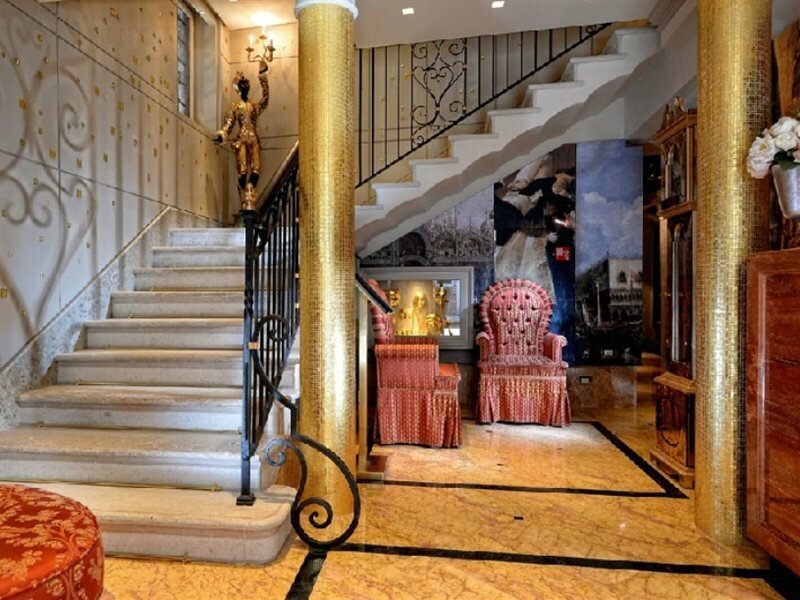 Фото Palazzetto Madonna