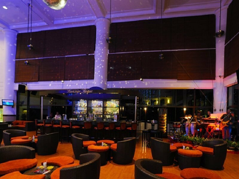 Фото Flamingo Hotel by The Beach