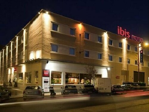 Гостиница Hotel ibis Madrid Getafe в Хетафе