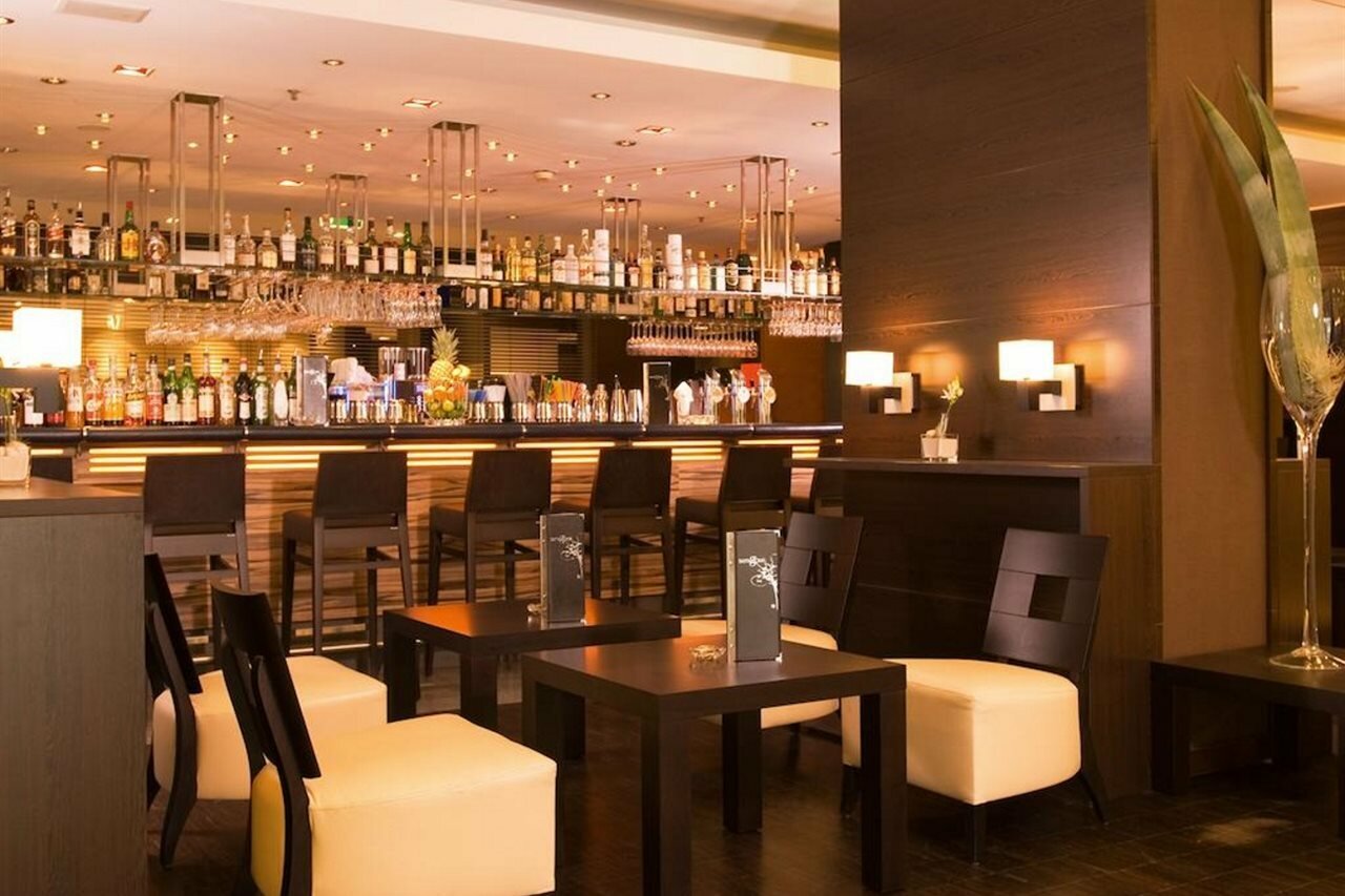 Фото NH Danube City