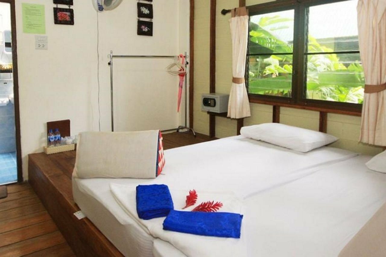 Фото The Vatika Resort and Spa