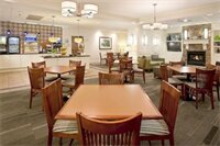 Фото Holiday Inn Express Hotel & Suites Indianapolis Dtn-Conv Ctr, an Ihg Hotel