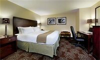 Фото Holiday Inn Express & Suites Pittsburgh West - Greentree, an Ihg Hotel