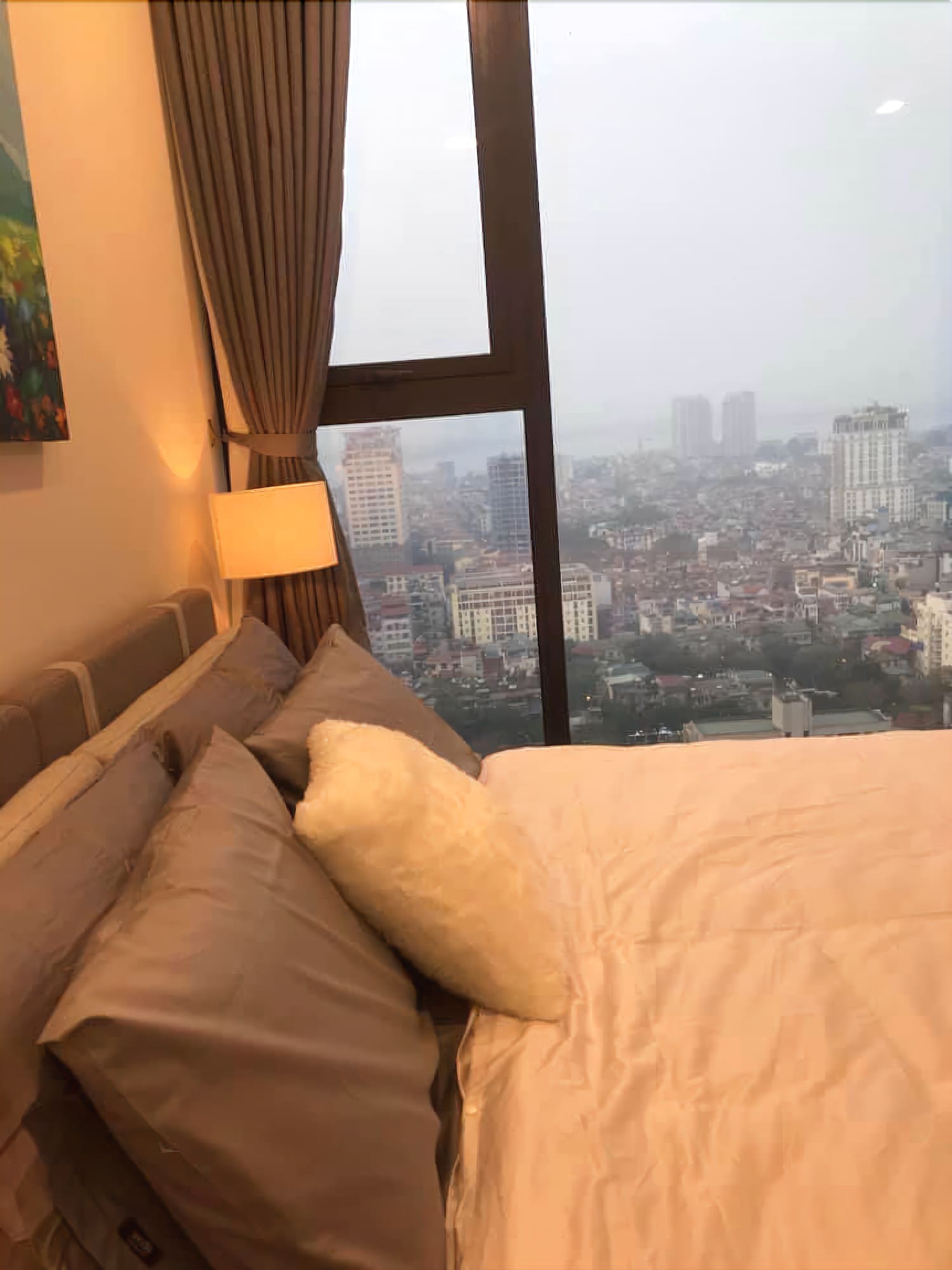 Фото Bayhomes Metropolis Serviced Apartment