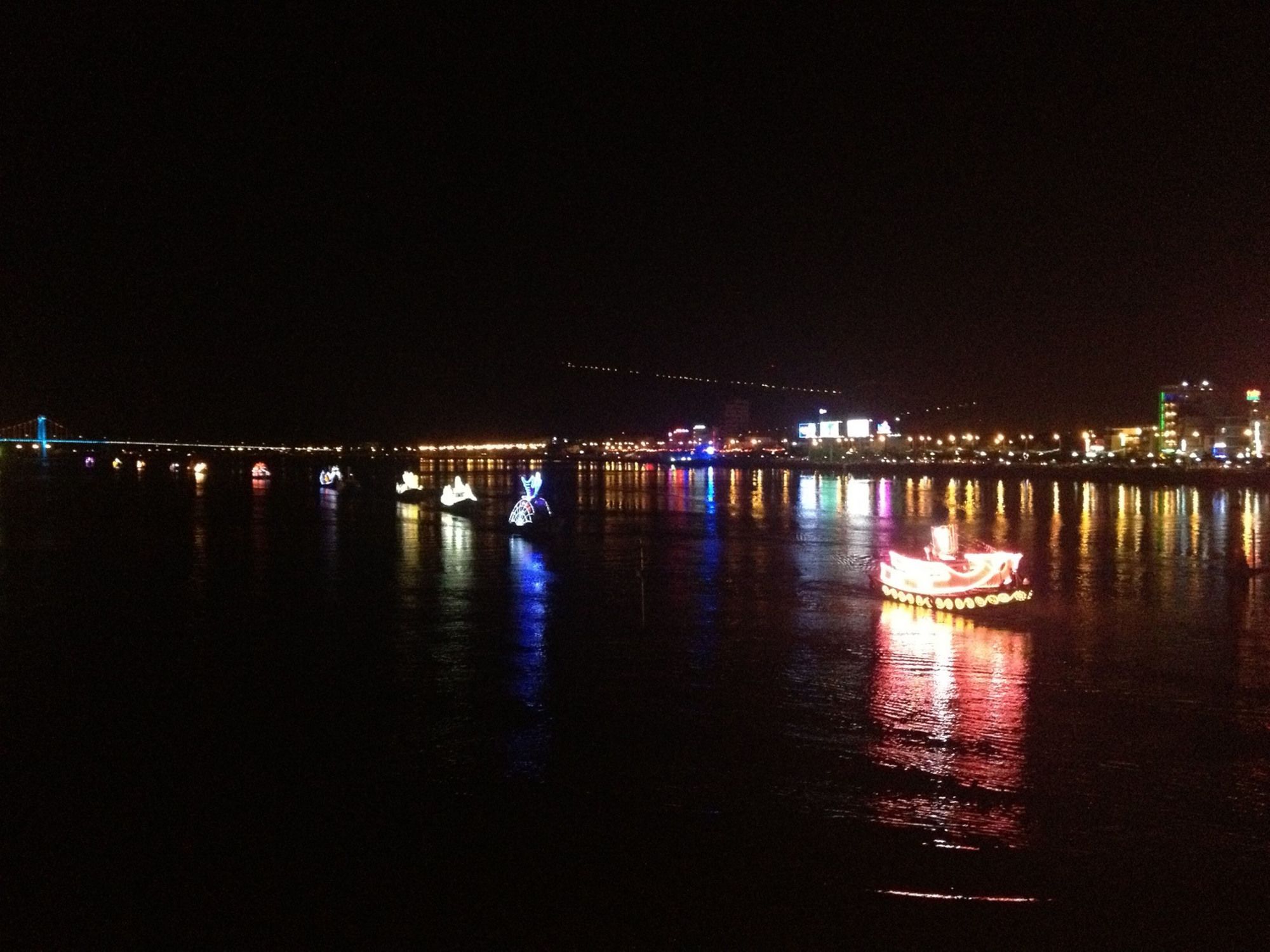 Фото Salem Riverside Hotel