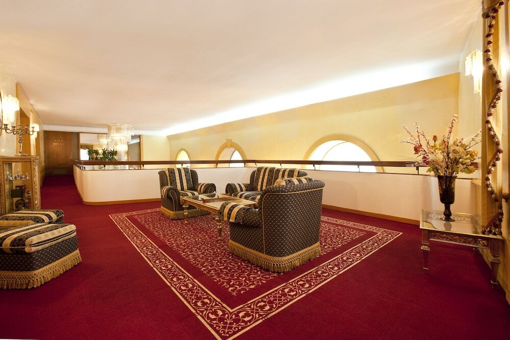 Фото Hotel Mondial