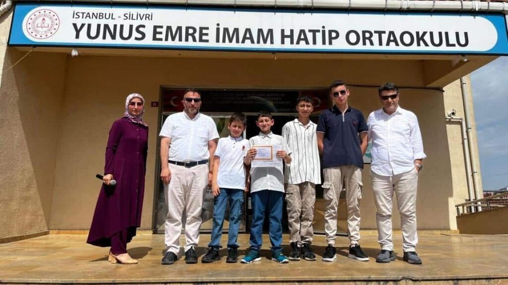 School Yunus Emre Imam Hatip Middle School, Silivri, photo