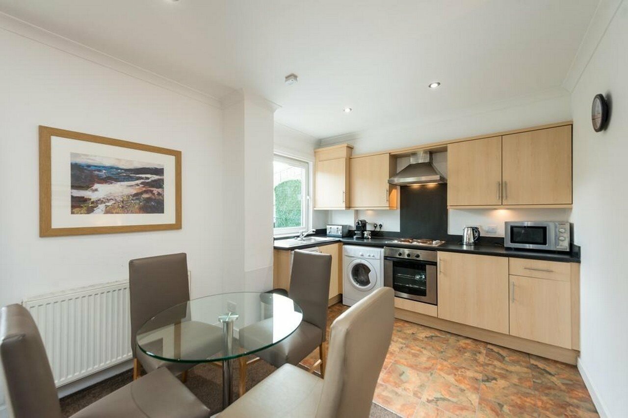 Фото Fountain Court Apartments - Harris