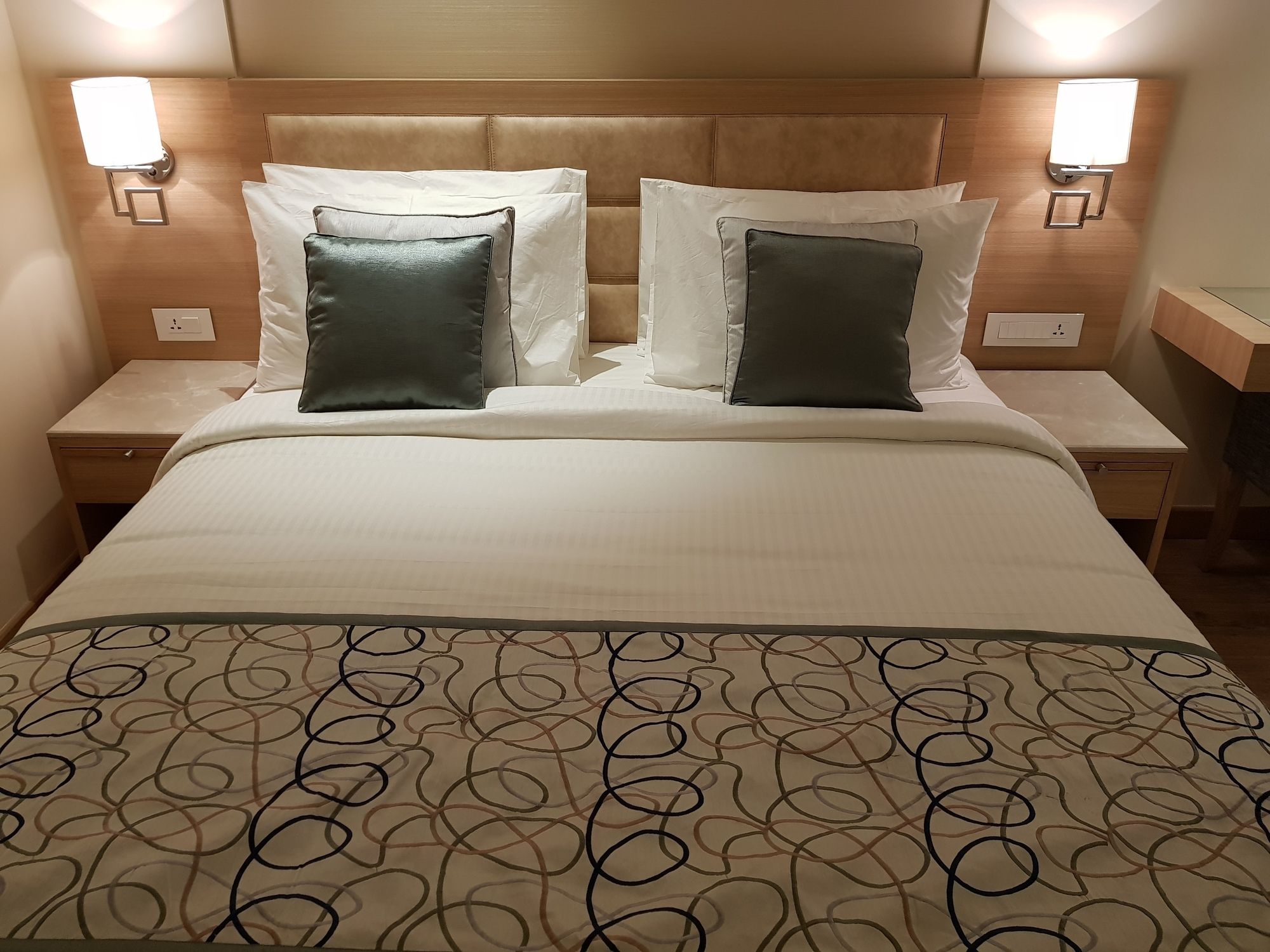 Фото Golden Sarovar Portico Amritsar