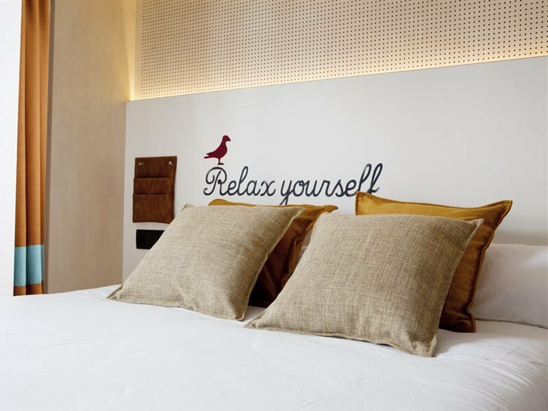 Фото Toc Hostel Sevilla