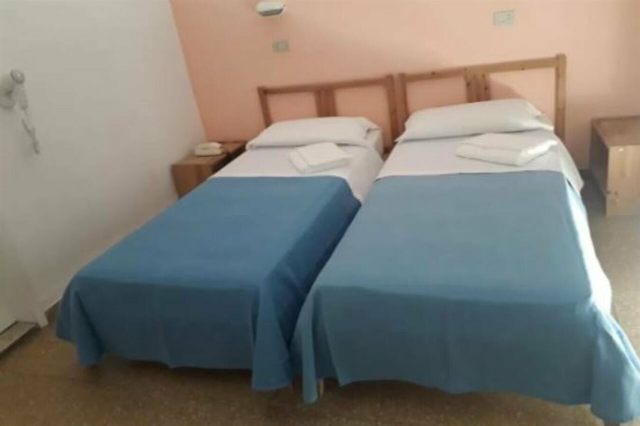 Фото Hotel Colombo