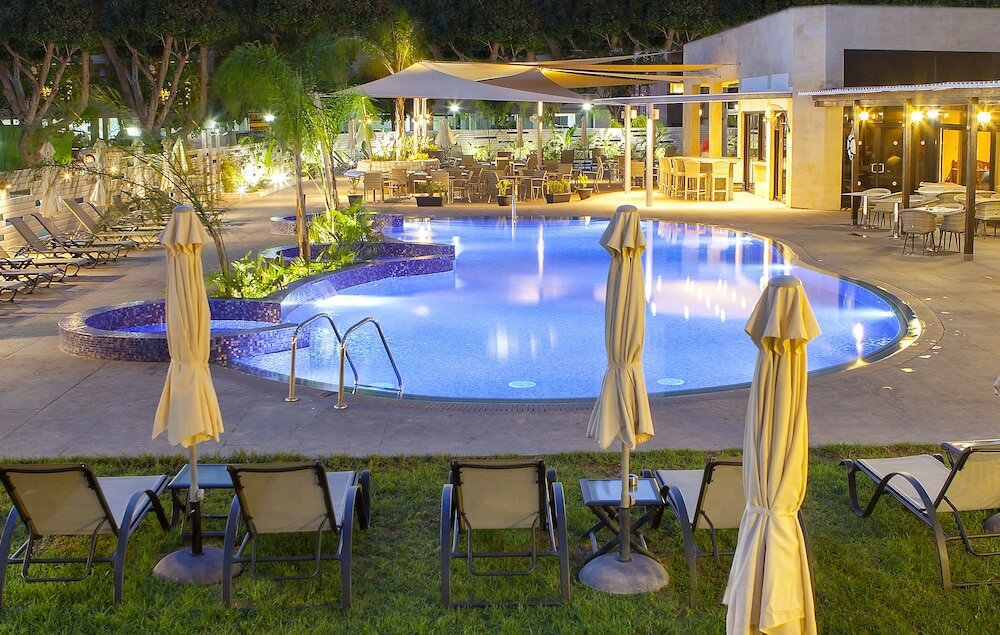 Фото Kapetanios Odysseia Hotel