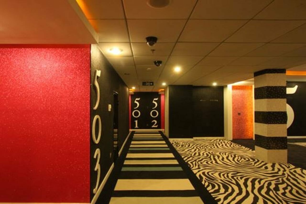 Фото Elegance Bund Hotel