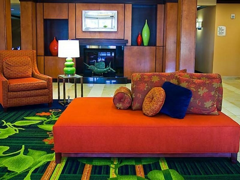 Фото Fairfield Inn & Suites by Marriott Tampa Fairgrounds/Casino