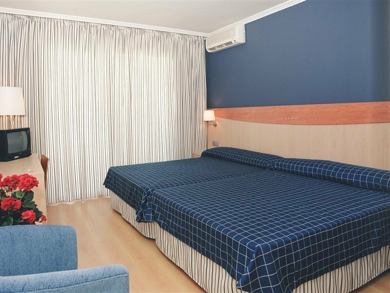 Фото Evenia President Hotel