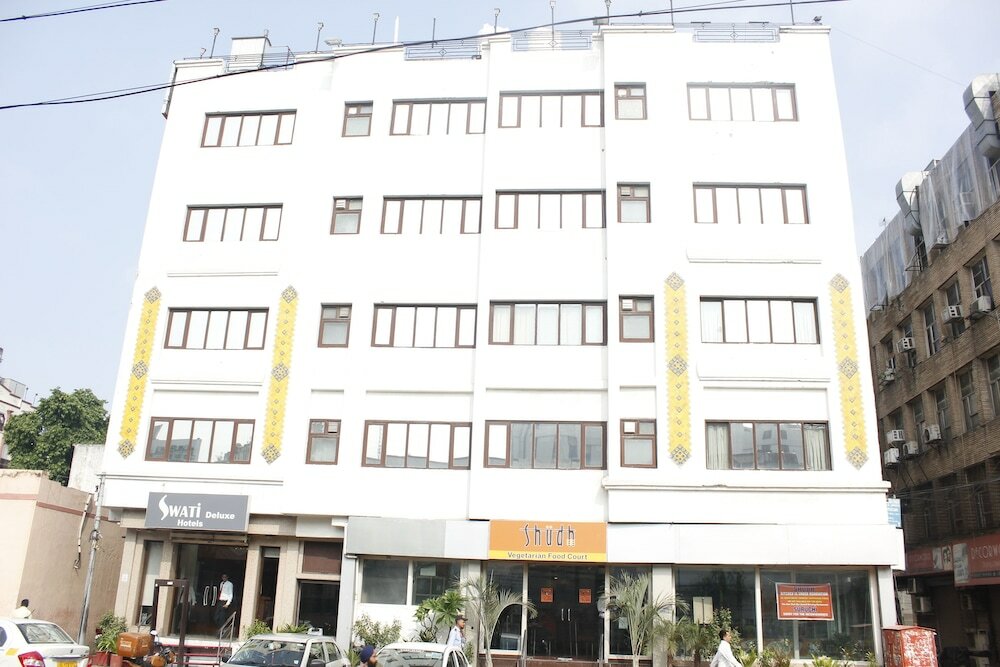 Фото Hotel Swati Deluxe