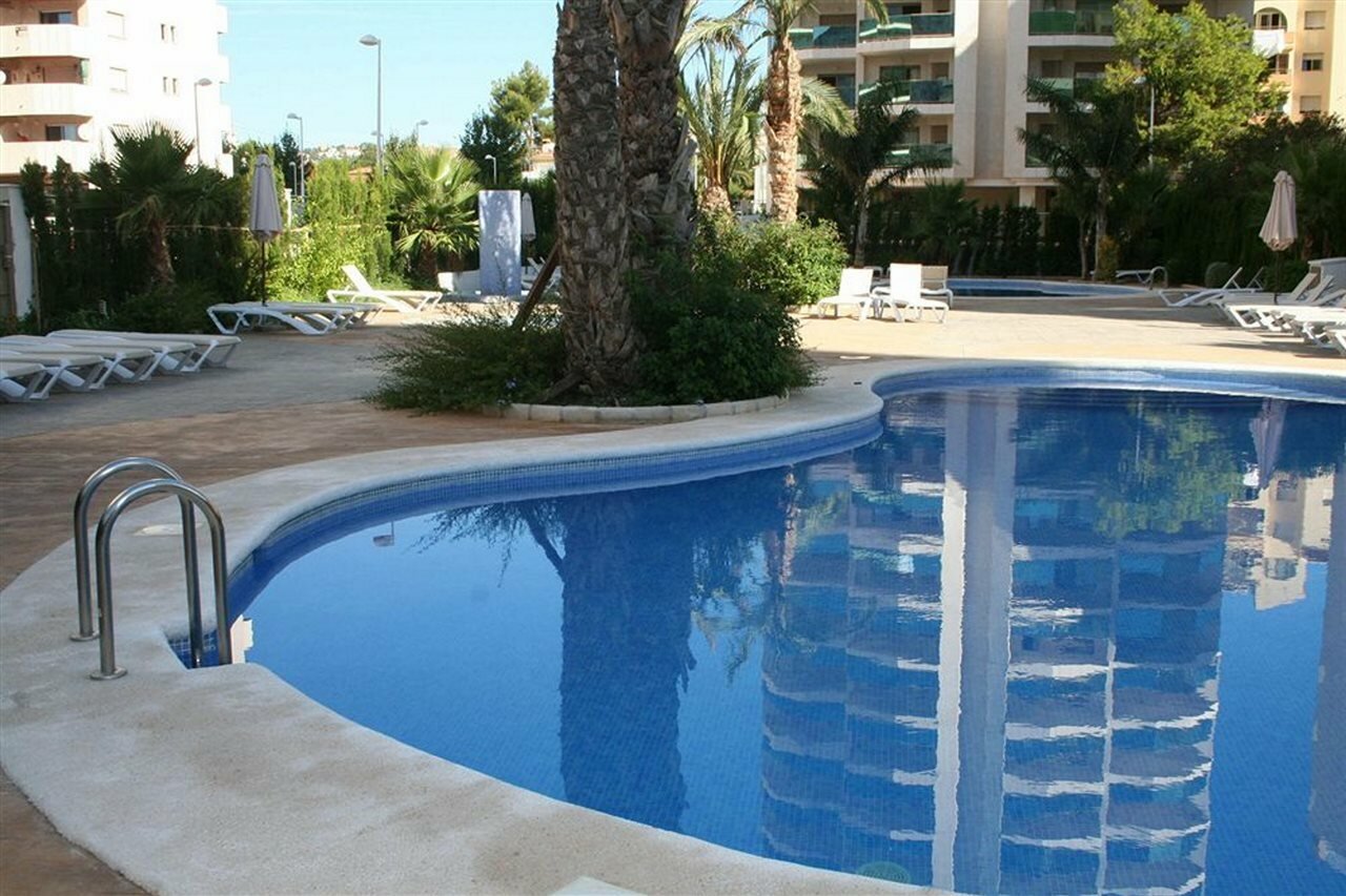 Фото Apartamentos Esmeralda