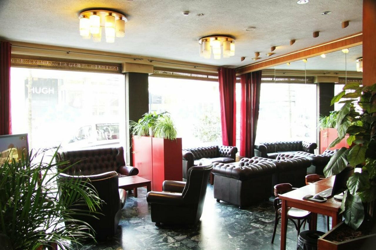 Фото Grand Hotel Central