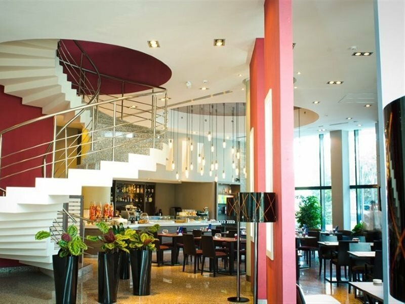 Фото Chirag Plaza