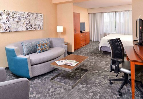 Гостиница Courtyard by Marriott Boise West Meridian в Меридиане
