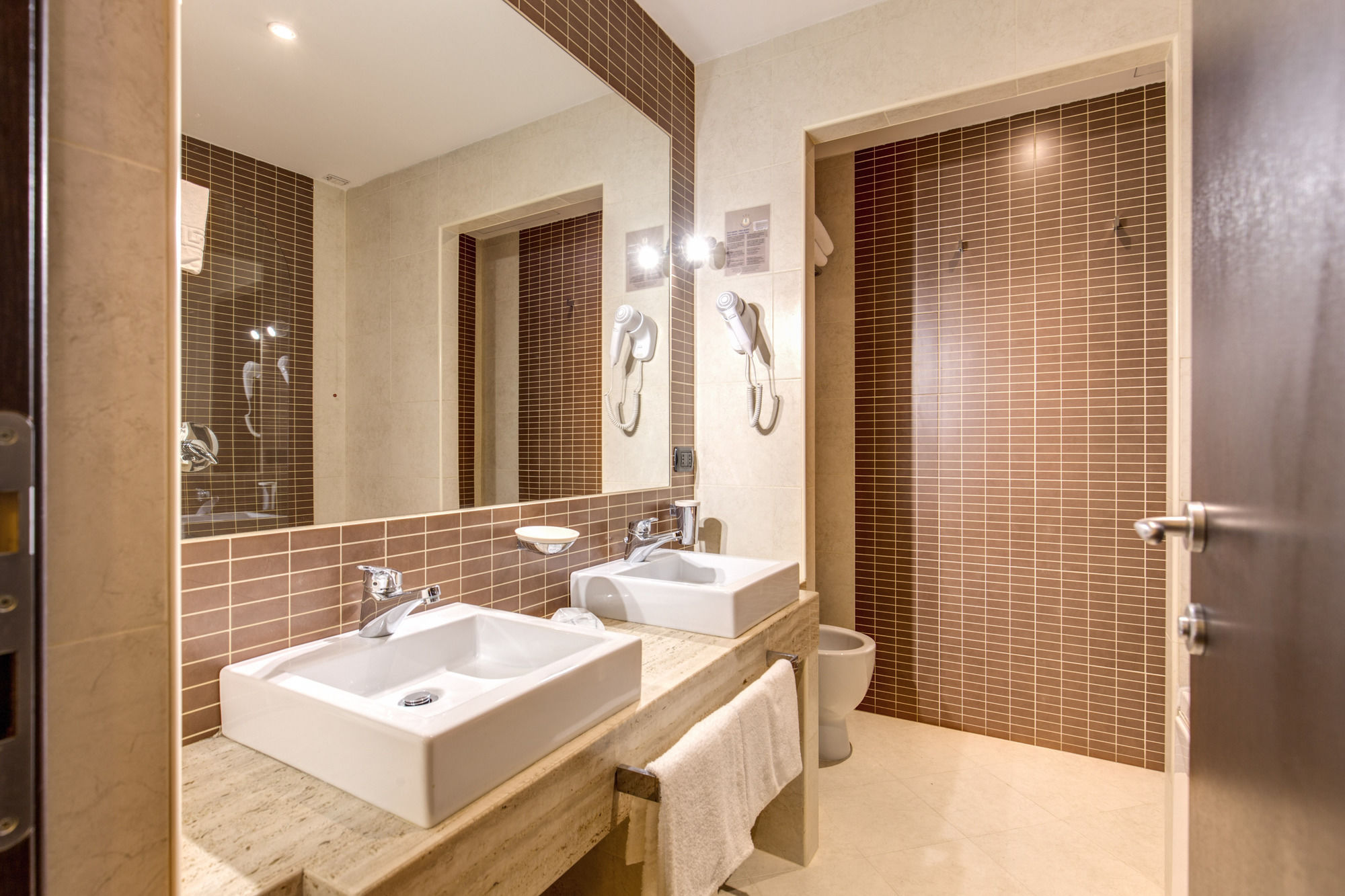 Фото Everest Inn Rome