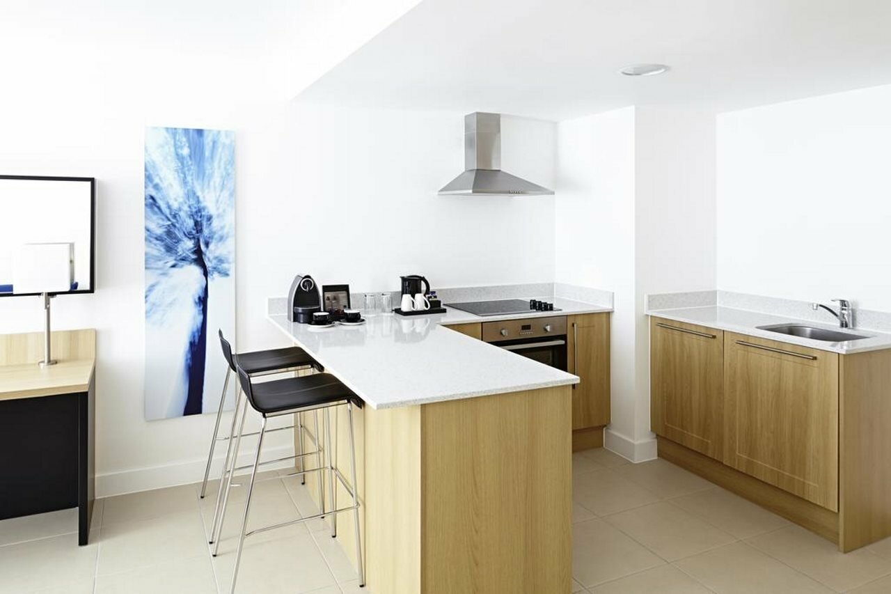 Фото Novotel London Wembley