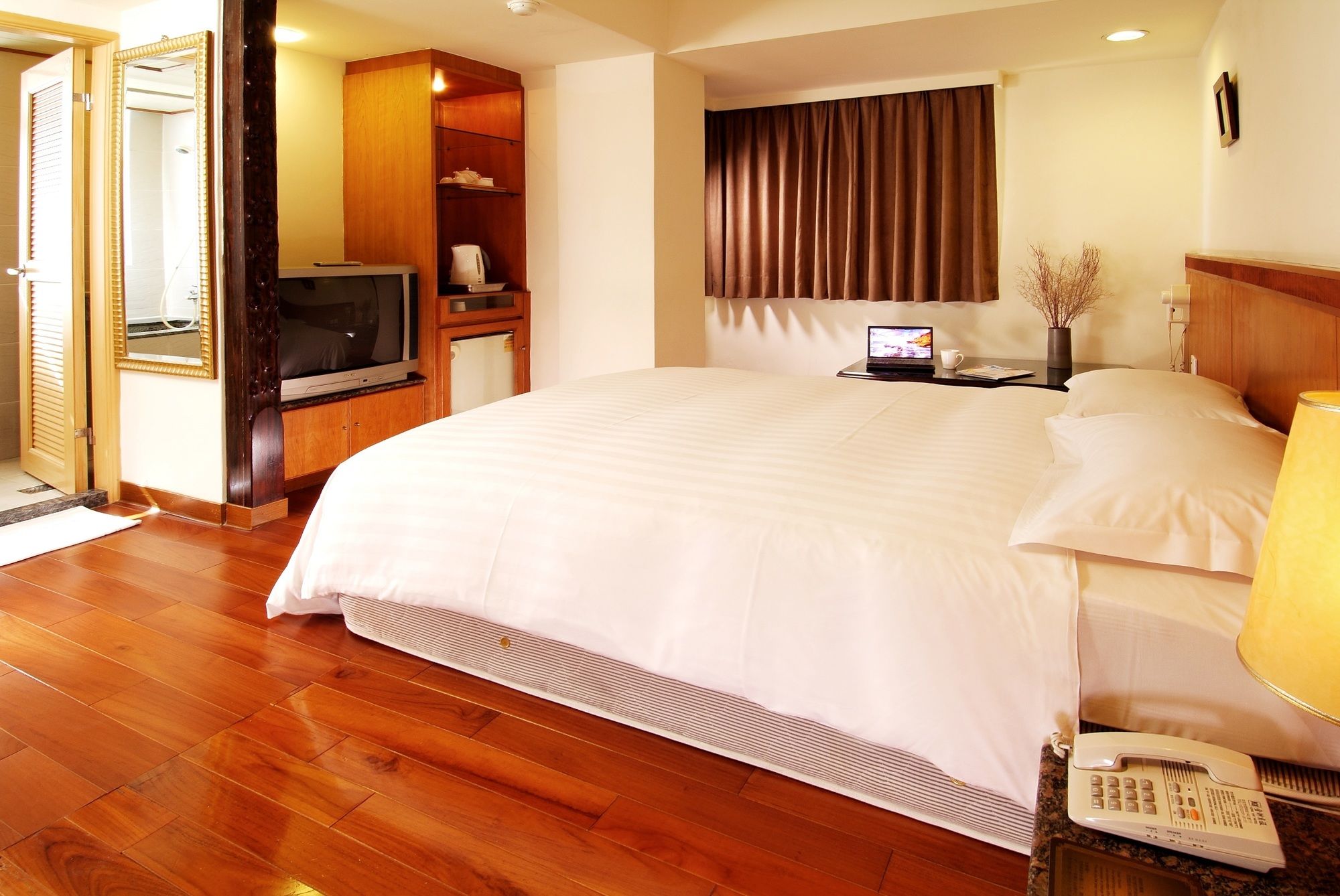 Фото King Shi Hotel