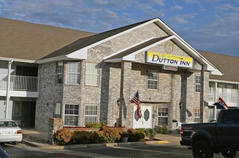 Гостиница Dutton Inn