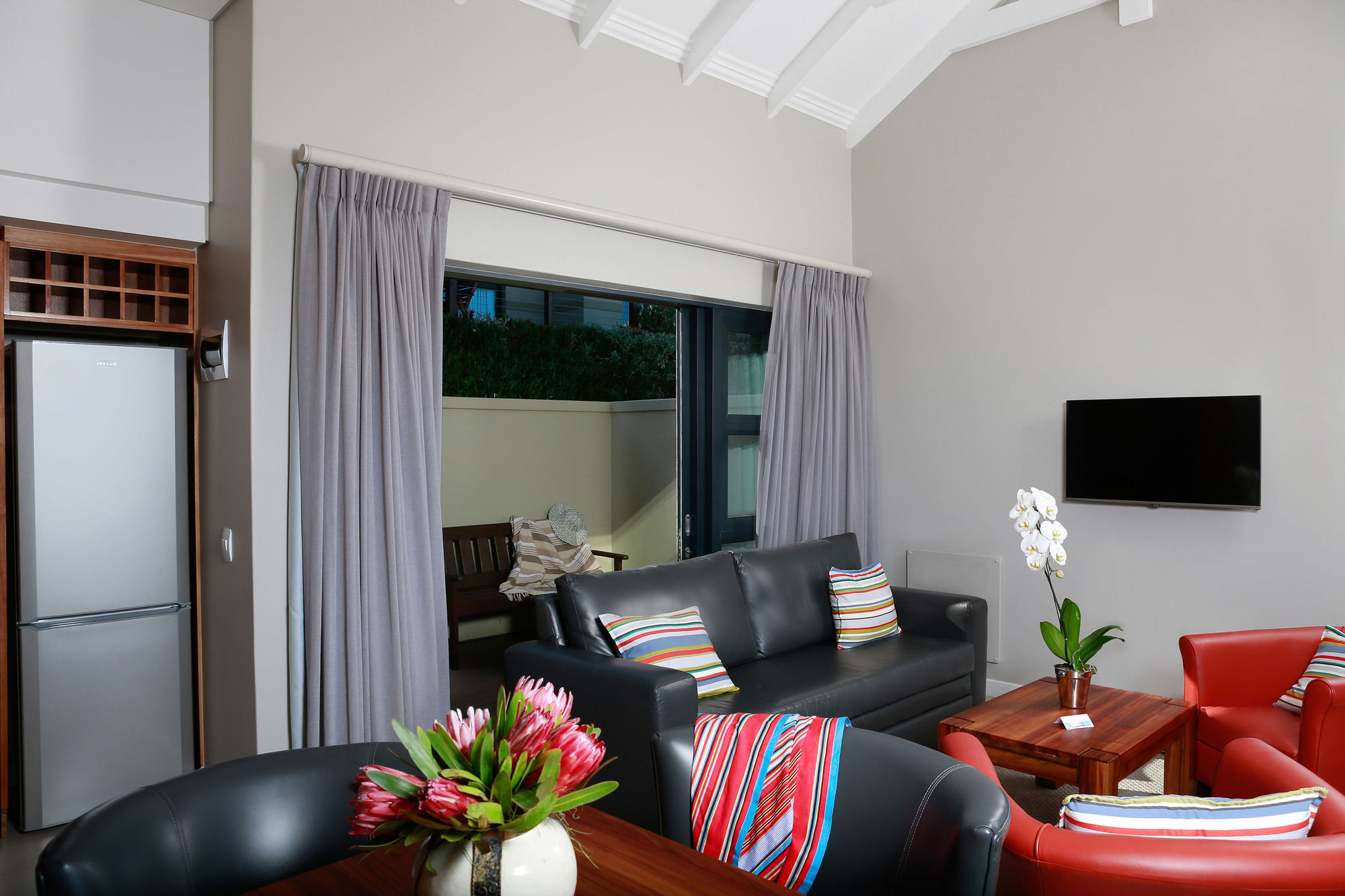 Фото Brenton Haven Beachfront Resort