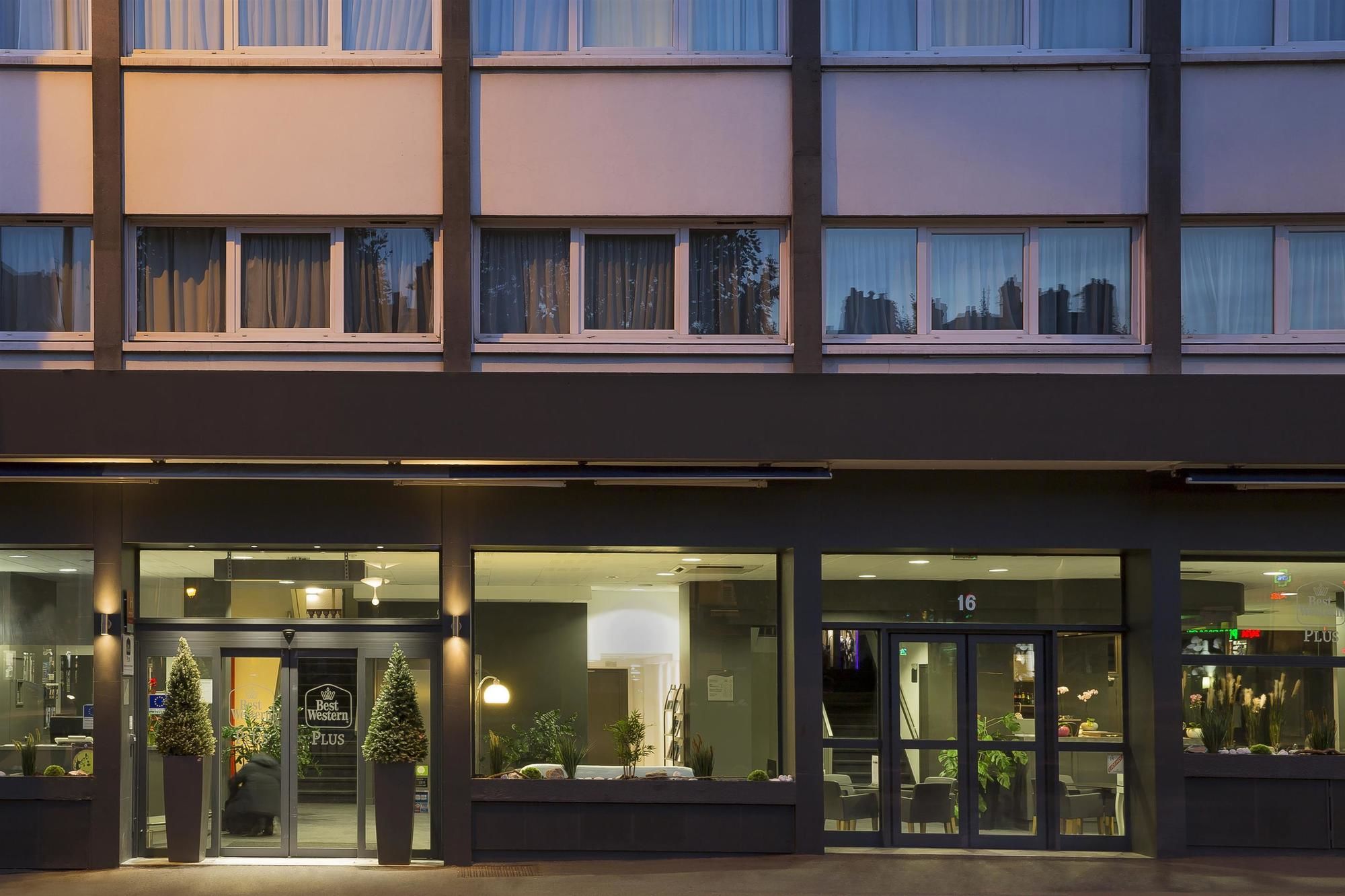 Фото Best Western Plus Hotel Litteraire Alexandre Vialatte