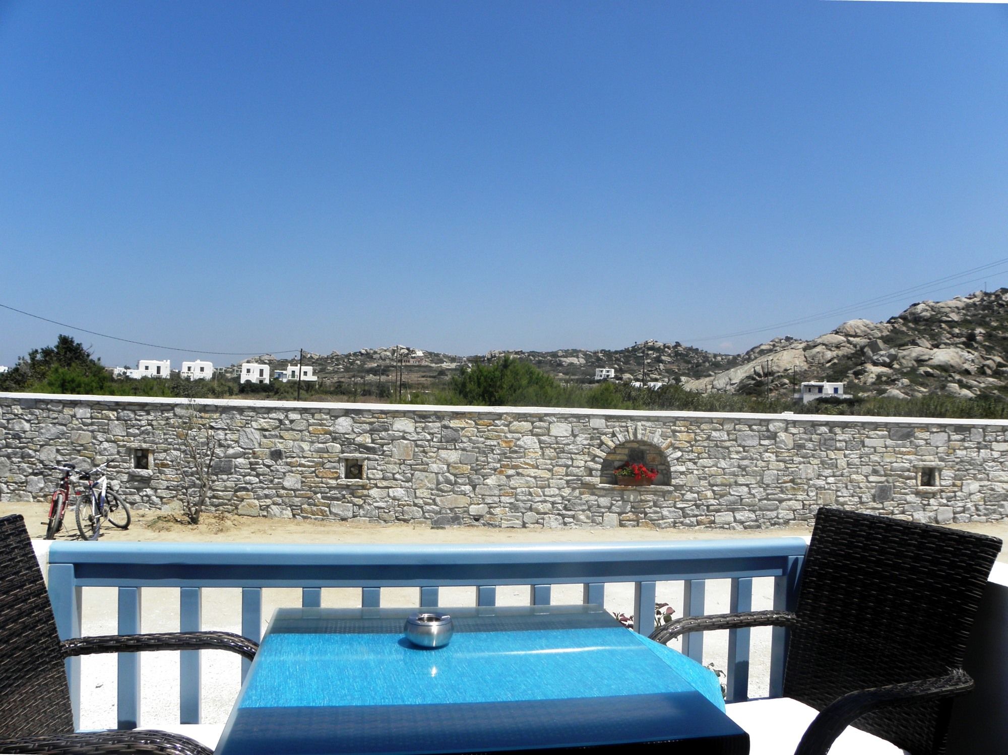 Фото Blue Harmony Apartments