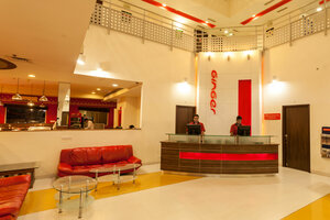 Гостиница Ginger Surat City Centre