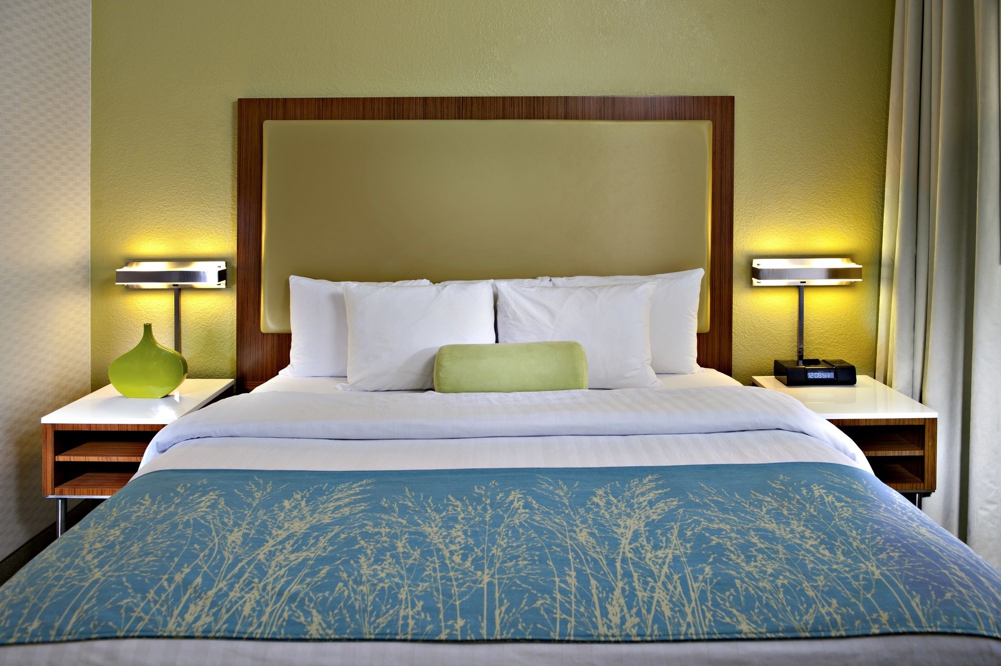 Фото SpringHill Suites Scottsdale North