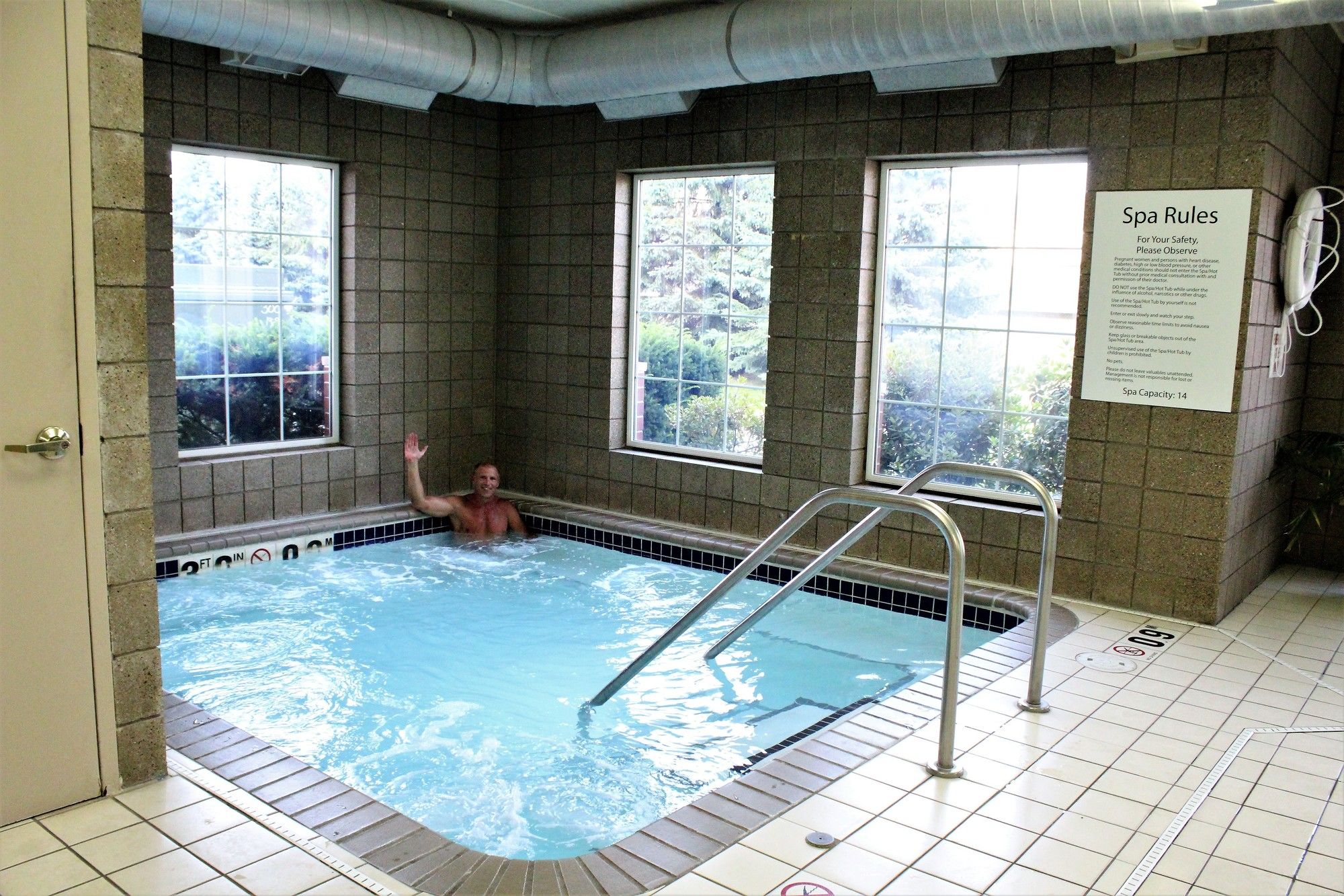 Фото Holiday Inn Express Hotel & Suites St. Cloud, an Ihg Hotel