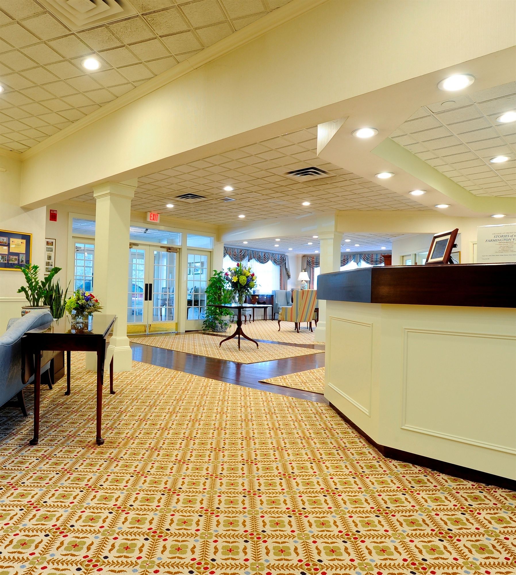 Фото The Farmington Inn & Suites